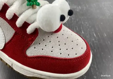 Green Brown Red 85 Low White Christmas SB DO9457-112 Dunk Nike 0504